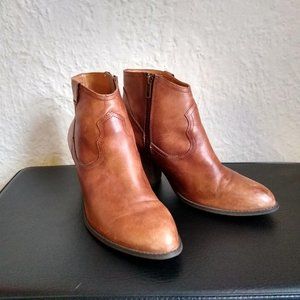 Steve Madden So Good Cognac Leather Ankle Boots Size 10